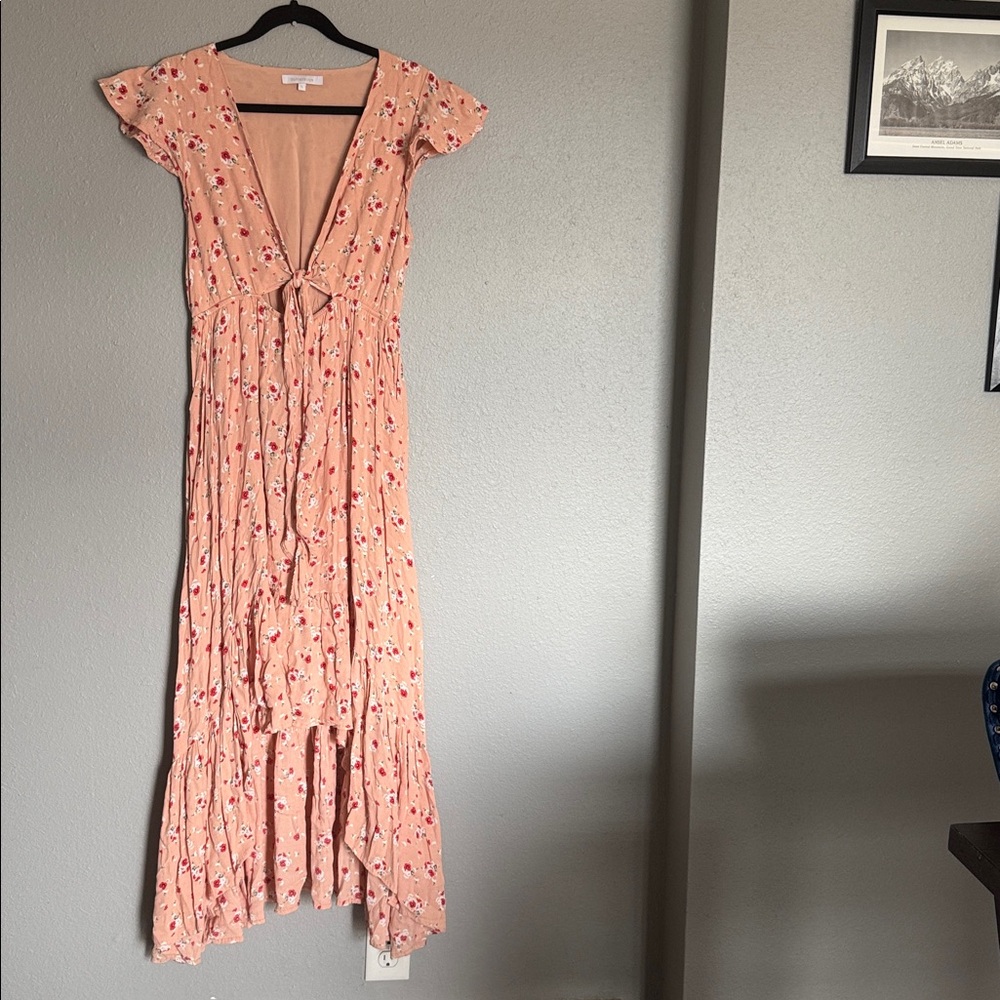 Peach floral maxi dress 🍑 - Picture 5 of 5